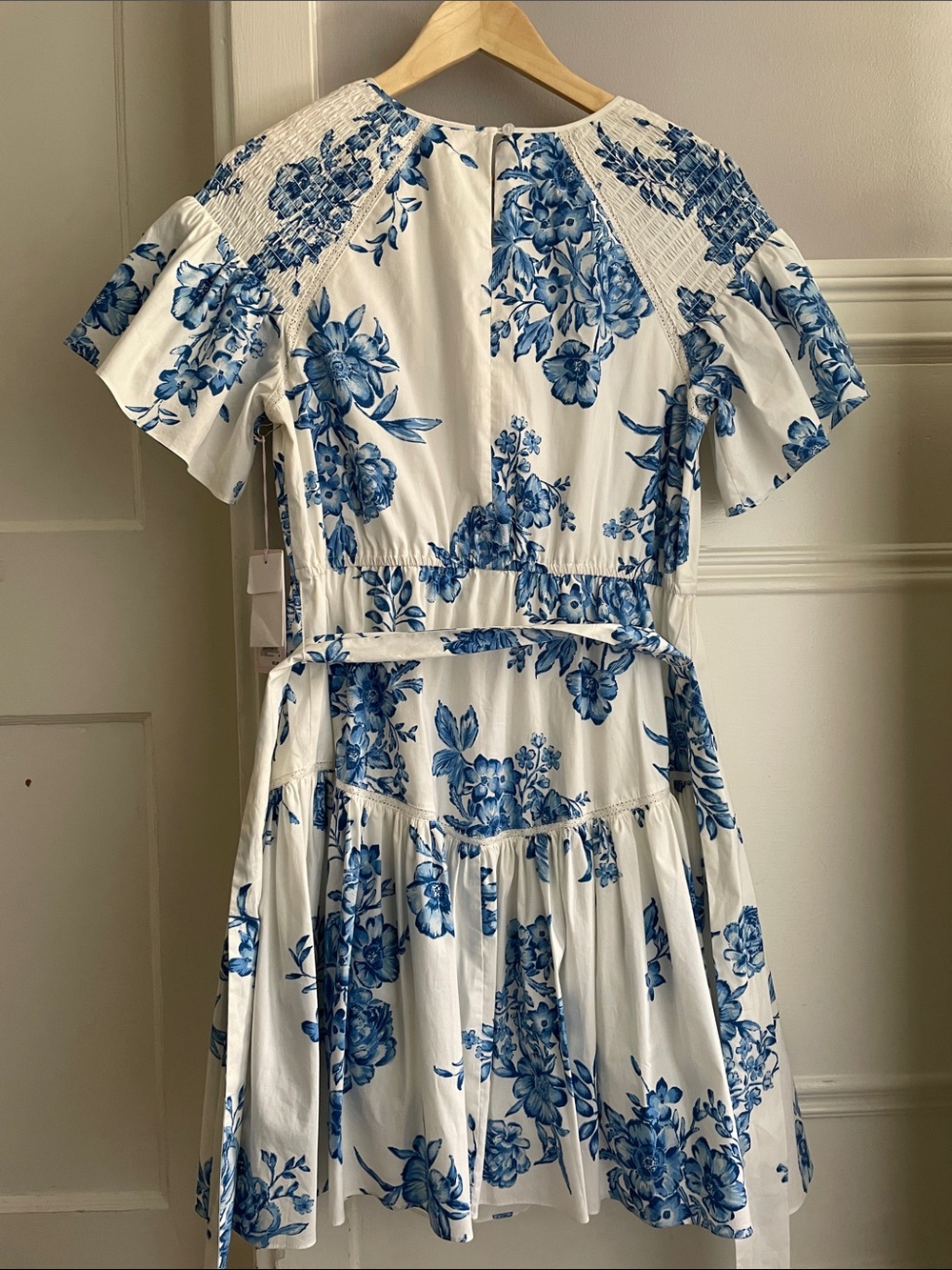 NWT Rachel Parcell floral tiered dress with ruffle sleeves- Medium - Picture 3 of 15